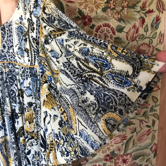 Maurices top size 1x - Picture 2 of 7